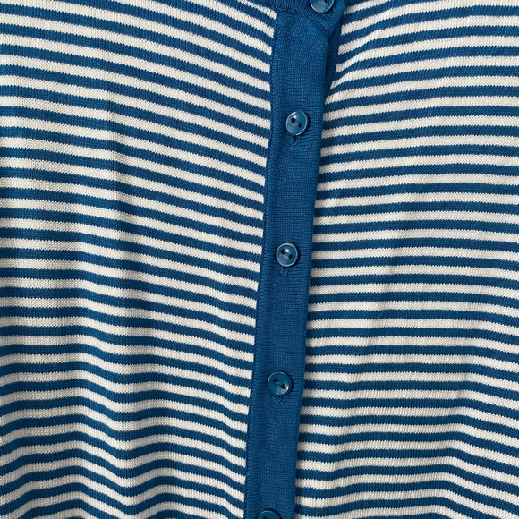 NWOT Blue and White Striped Cardigan. Size Medium. - Picture 3 of 6